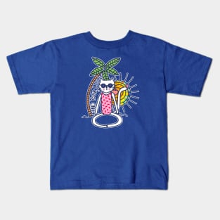 CAT MEDITATING ON THE BEACH Kids T-Shirt